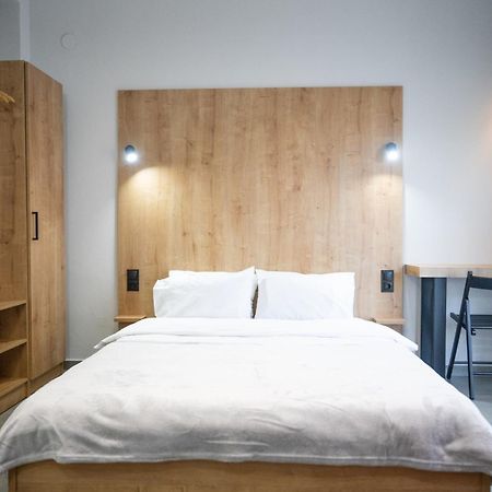 Themis Urban Stay Komotiní Luaran gambar
