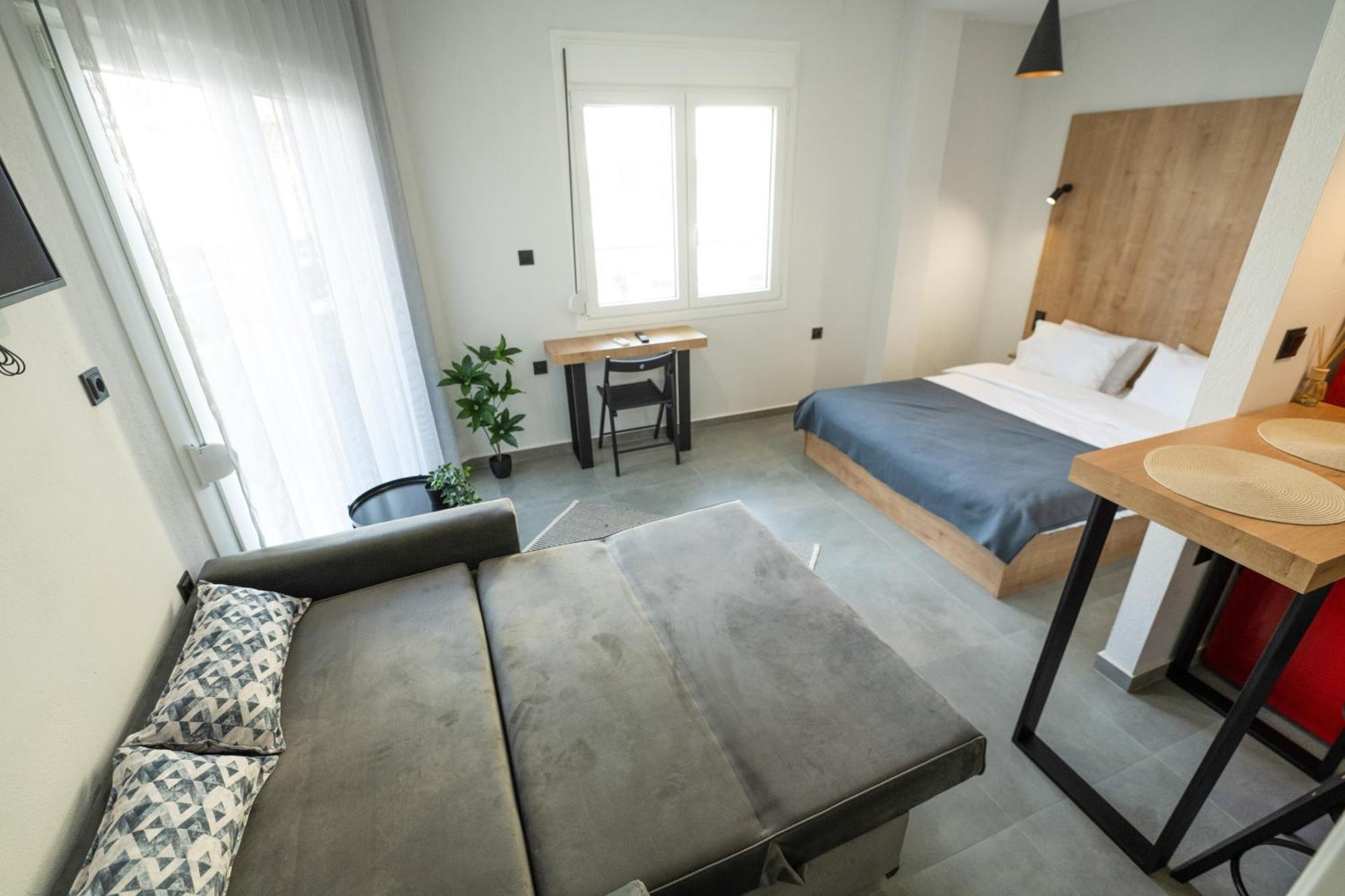 Themis Urban Stay Komotiní Luaran gambar